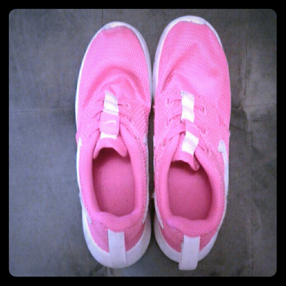 Baby girl Nike tennis shoes